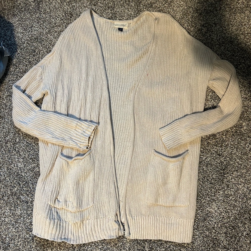 Size S Universal Thread Cardigan